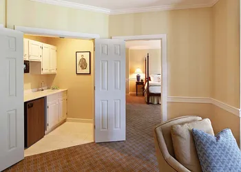 Cape Arundel Inn - Club House hotel thumbnail 7