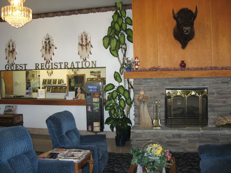 Glacier Gateway Plaza hotel detail image 2