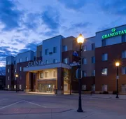 Grandstay Residential Suites Hotel - Sheboygan hotel detail image 3