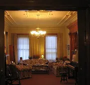 Olde Judge Mansion hotel detail image 3