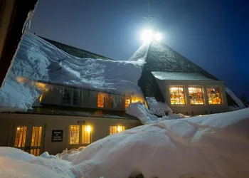 Timberline Lodge hotel thumbnail 3