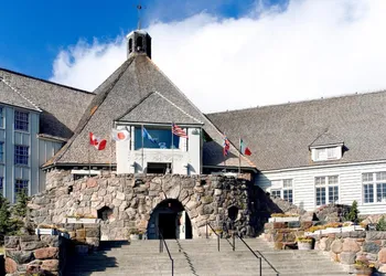 Timberline Lodge hotel thumbnail 6