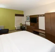 Holiday Inn Express Hillsborough by IHG hotel detail image 4