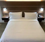 Holiday Inn Express Hillsborough by IHG hotel detail image 5