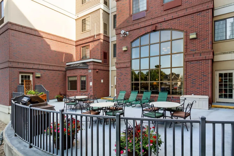 Aspen Suites hotel detail image 2