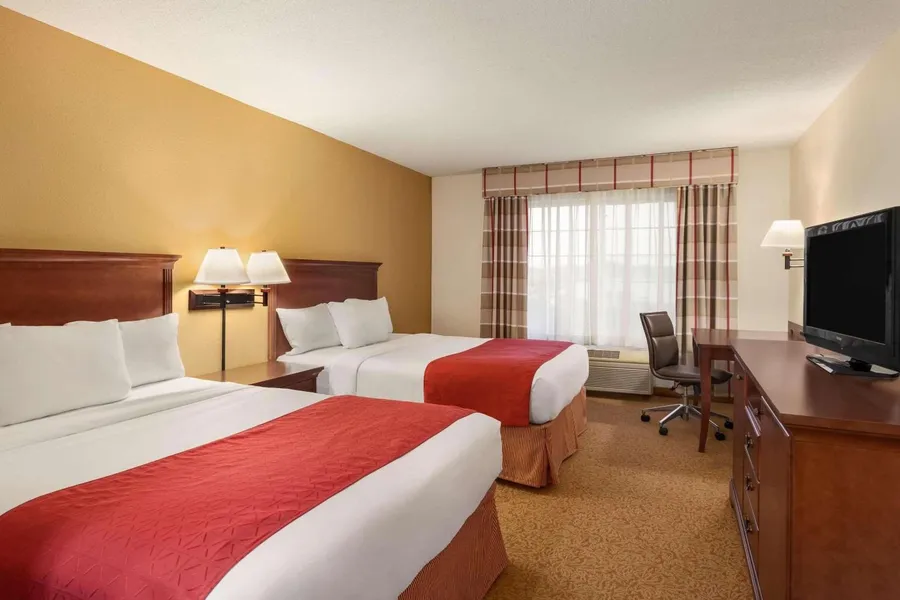 Country Inn & Suites by Radisson, Ames, IA hotel detail image 6