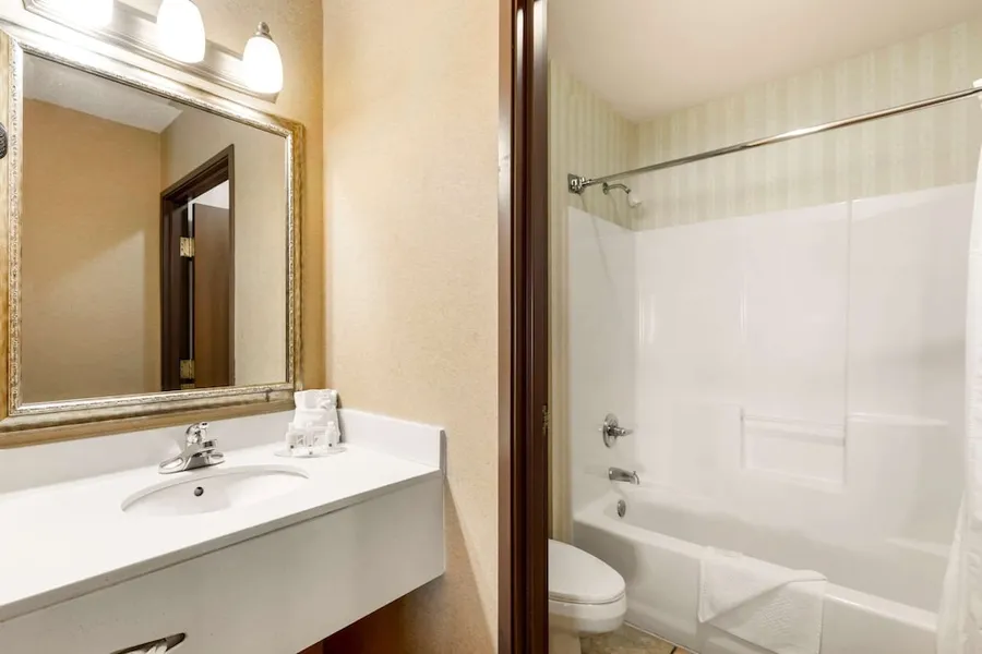 Quality Inn & Suites Wellington - Fort Collins hotel detail image 2
