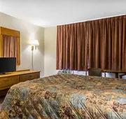 Rodeway Inn Waterford - New London hotel detail image 7