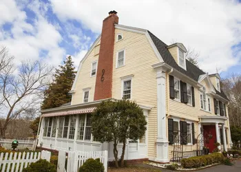 Bee and Thistle Inn hotel thumbnail 4