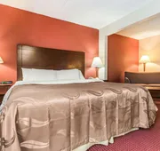 Quality Inn & Suites Lawrenceburg hotel detail image 4