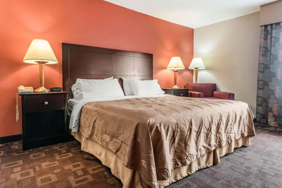 Quality Inn & Suites Lawrenceburg hotel detail image 6