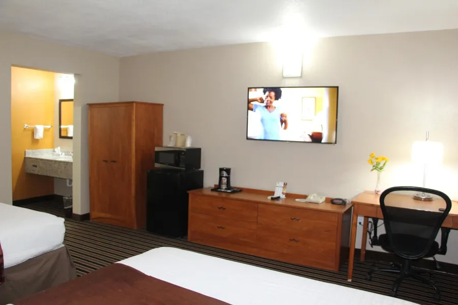 Westbridge Inn and Suites hotel detail image 2