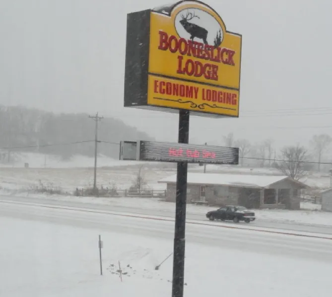 Booneslick Lodge Jane hotel detail image 6