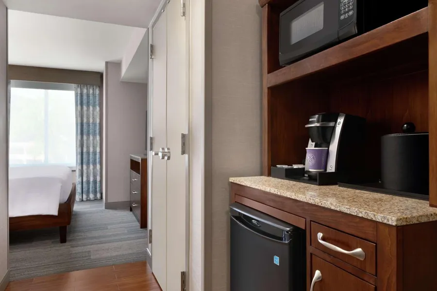 Hilton Garden Inn Stony Brook hotel detail image 2