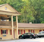 Holiday Motel hotel detail image 3