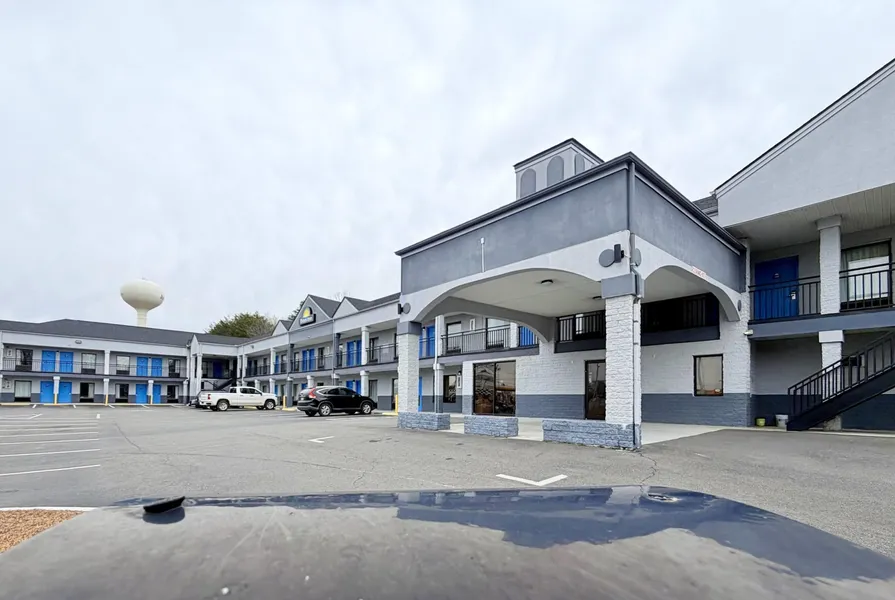 Days Inn by Wyndham Reidsville hotel detail image 2