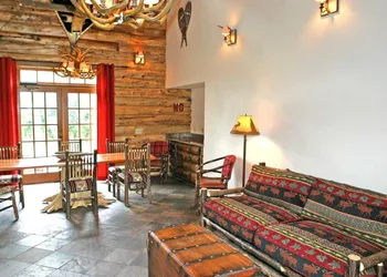 Finger Lakes Lodging hotel thumbnail 6