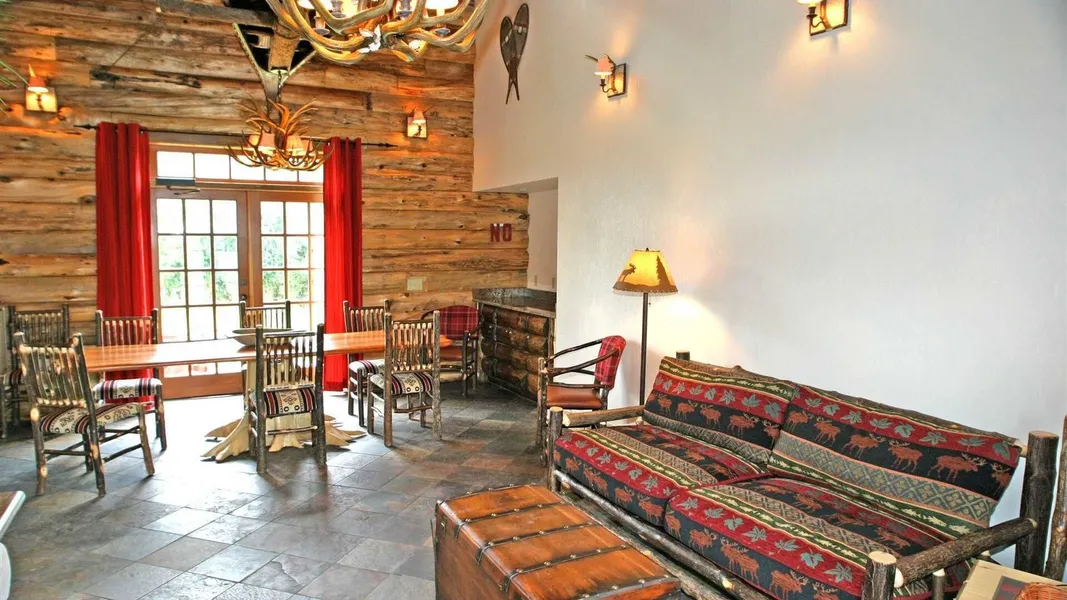 Finger Lakes Lodging hotel detail image 6