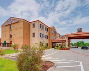 Comfort Suites Lake Ray Hubbard hotel thumbnail 5