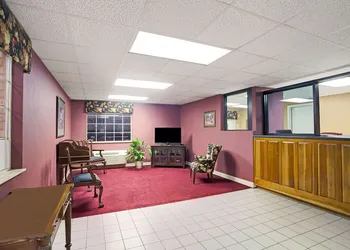 Days Inn by Wyndham Joelton/Nashville hotel thumbnail 2