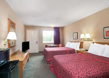 Days Inn by Wyndham Joelton/Nashville hotel thumbnail 3