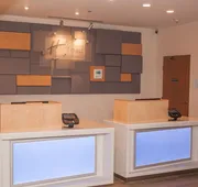 Holiday Inn Express Hotel & Suites by IHG hotel detail image 4