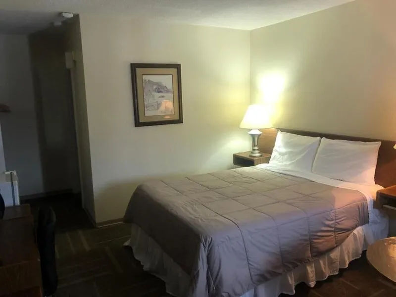 Houston Motor Inn hotel detail image 6