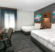 La Quinta Inn & Suites by Wyndham Jacksonville TX hotel detail image 7