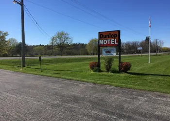 Dunlop Motel hotel thumbnail 4