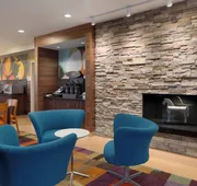 Fairfield Inn & Suites Youngstown Boardman/Poland hotel detail image 7