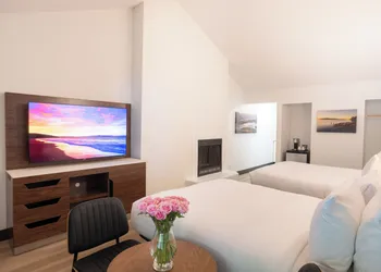 Sunshine Lodge hotel thumbnail 5
