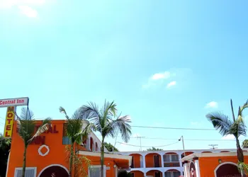 Central Inn Motel hotel thumbnail 7