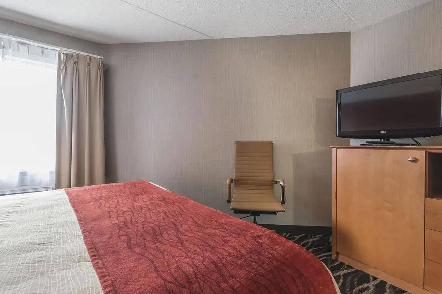 Spark by Hilton Oshawa hotel detail image 6