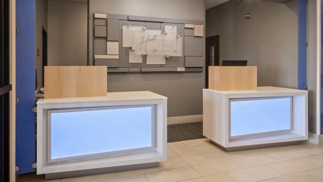 Holiday Inn Express and Suites Newton by IHG hotel detail image 6