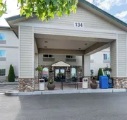 Quality Inn & Suites Sequim at Olympic National Park hotel detail image 3