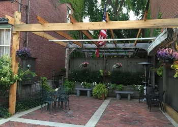 Morning Glory Inn hotel thumbnail 2