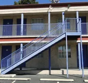 Deluxe Inn hotel detail image 4