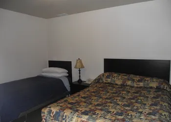 Stratford Motel hotel thumbnail 6