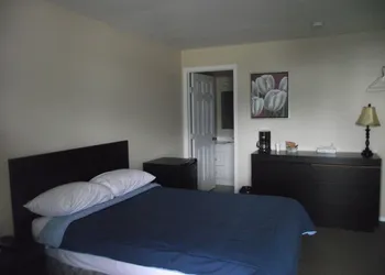 Stratford Motel hotel thumbnail 7