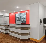 Super 8 by Wyndham Thunder Bay hotel detail image 4
