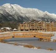 Executive Suites Hotel & Resort, Squamish hotel detail image 3