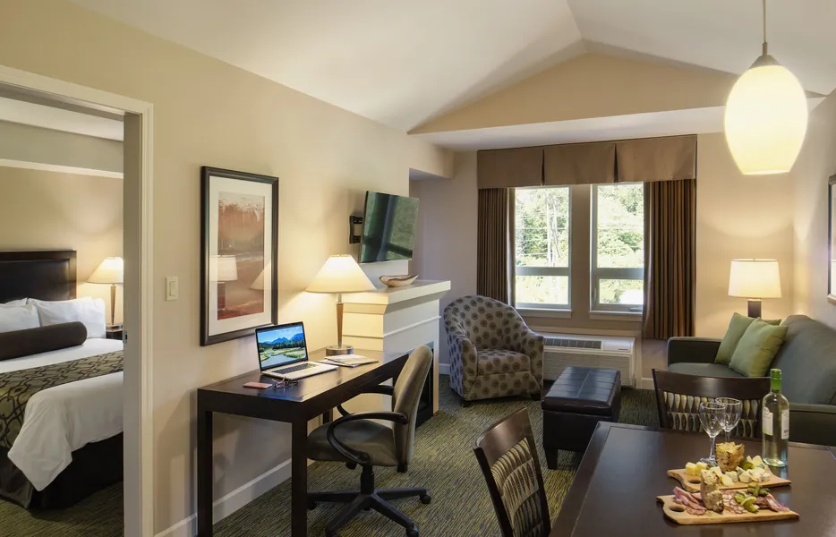 Executive Suites Hotel & Resort, Squamish hotel detail image 6