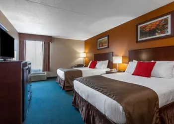 Ramada by Wyndham Timmins hotel thumbnail 7