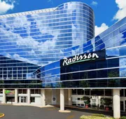 Radisson Hotel Vancouver Airport hotel detail image 4