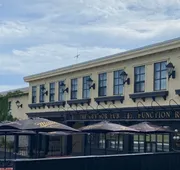 The Guv’nor hotel detail image 3