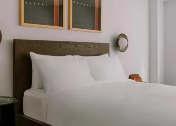 The Arlo Hotel BW Signature Collection hotel thumbnail 2