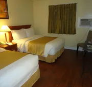 Bayside Inn & Waterfront Suites hotel detail image 7
