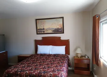 Relax Inn Collingwood hotel thumbnail 7