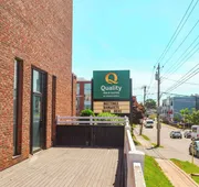 Quality Inn & Suites Downtown hotel detail image 3