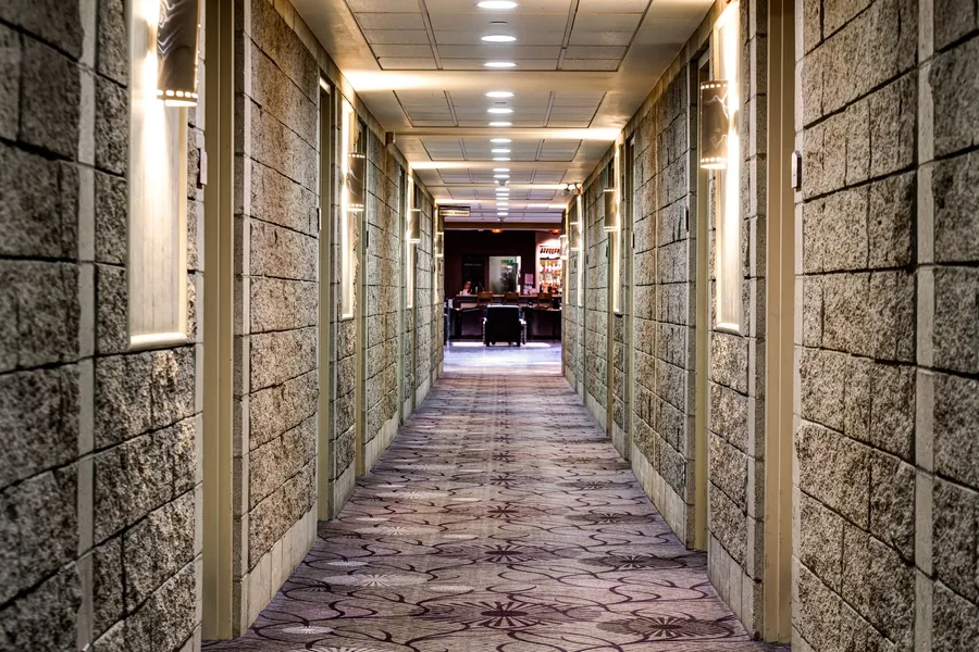Royal Hotel Calgary, Trademark Collection by Wyndham hotel detail image 6